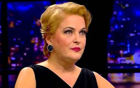 Nuseli İdiz sert konuştu: Bu ülkede sette bile içki içen oyuncular var! - Resim: 1