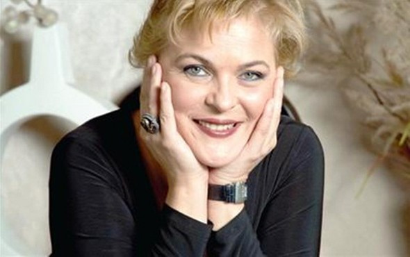 Nuseli İdiz sert konuştu: Bu ülkede sette bile içki içen oyuncular var! - Resim: 2