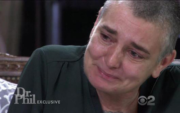 Ünlü şarkıcıdan itiraf : "Annemin cinsel tacizine uğradım" - Resim: 1