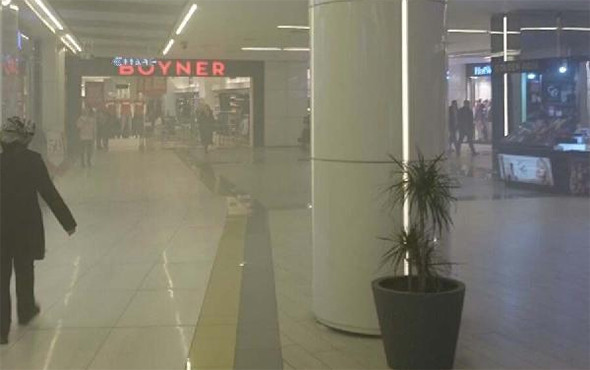 AVM'de büyük panik: Duman altında kaldı! - Resim: 4