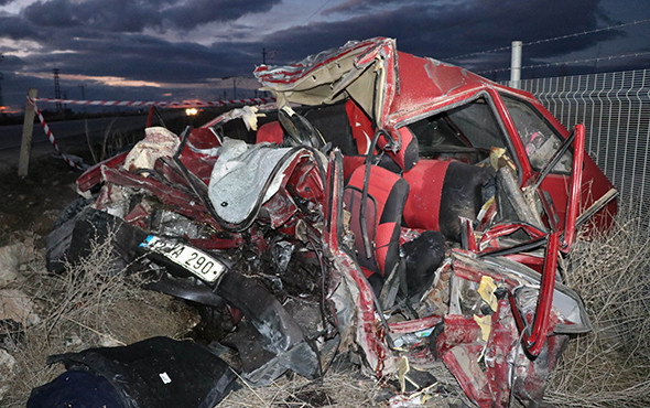 Katliam gibi kaza: Bir aile yok oldu! - Resim: 2