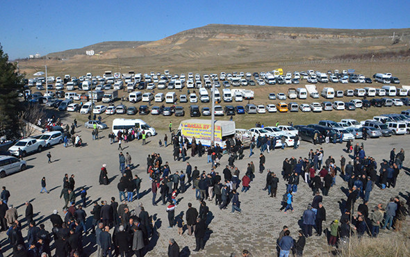 Öldürülen şeyh için 500 metrelik sofra kuruldu! - Resim: 1