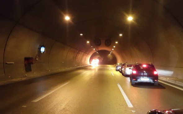 Tünelde yanan araç böyle infilak etti! - Resim: 1