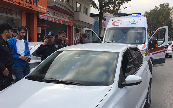 Arabada o halde gören herkes seferber oldu! - Resim: 1