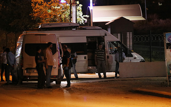 Yol kenarındaki pimi çekilmiş el bombası bulundu! - Resim: 4