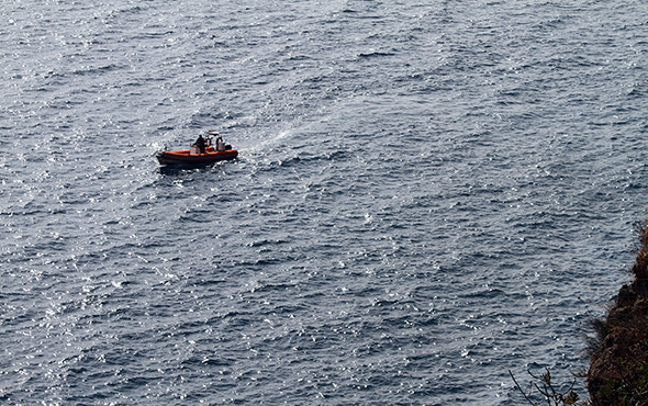 Kayalıklar arasında bulundu: Herkes güverteye çıkıp izledi! - Resim: 3