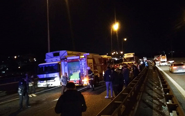 TEM'de 10 araç birbirine girdi: Çok sayıda yaralı var! - Resim: 2