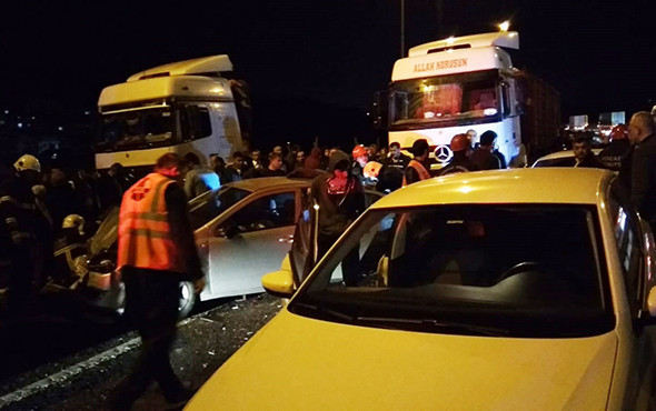 TEM'de 10 araç birbirine girdi: Çok sayıda yaralı var! - Resim: 3