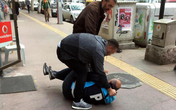 Sokak ortasında tekme tokat dayak - Resim: 4