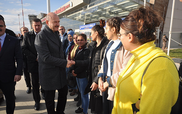 Bakan Soylu patlamada yaralanan askerleri ziyaret etti - Resim: 4