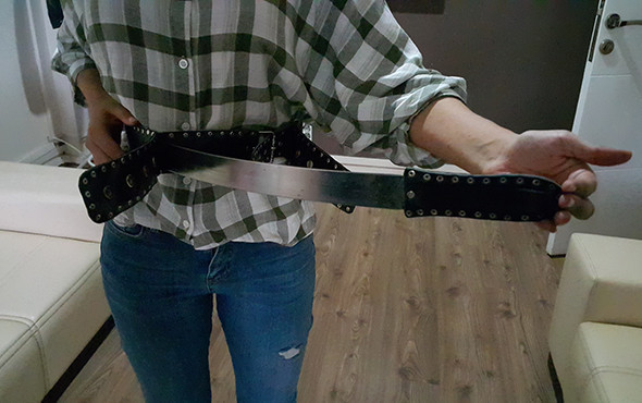 Polisi bile şok ettiler! Kemer gibi görünüyor ama... - Resim: 2