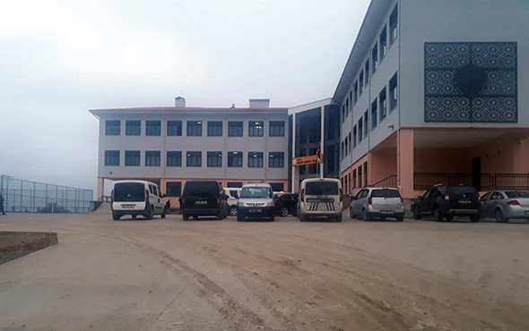 Okulda akıl almaz ölüm! Sınıfın penceresinden... - Resim: 3