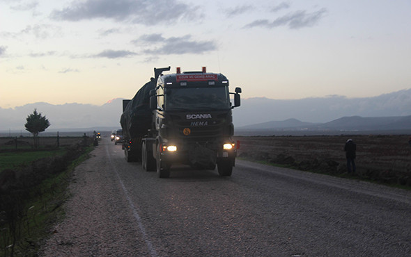 Fırat’ın doğusuna tank ve fırtına obüs sevkiyatı - Resim: 2