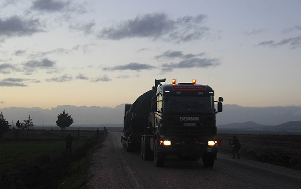 Fırat’ın doğusuna tank ve fırtına obüs sevkiyatı - Resim: 4
