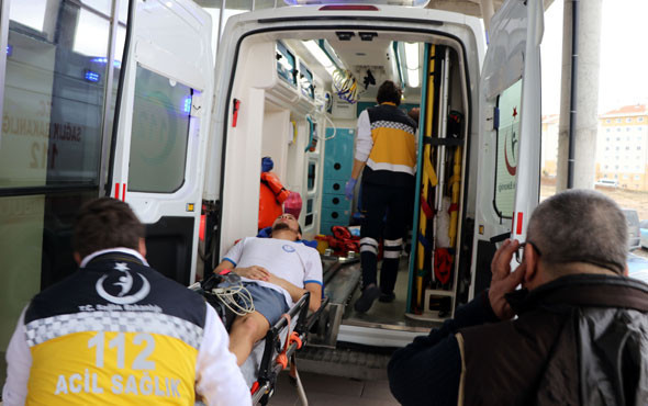 Milli yüzücü korkuttu! Şampiyona esnasında fenalaştı - Resim: 4