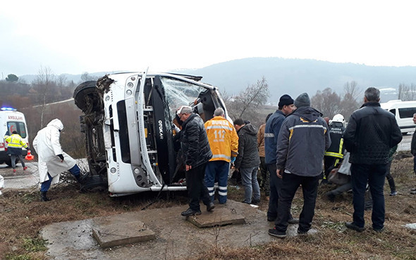 Cenaze dönüşü feci kaza: Çok sayıda yaralı var! - Resim: 1
