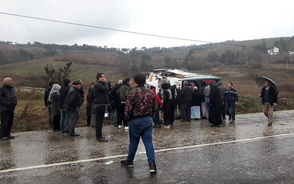 Cenaze dönüşü feci kaza: Çok sayıda yaralı var! - Resim: 4