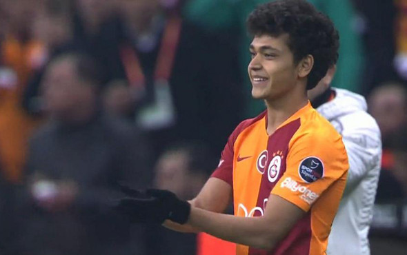 Aslantepe'de tarihi an: Mustafa Kapı ayakta alkışlandı! - Resim: 1