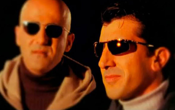 90'lı yıllara damga vuran Ayna grubu solistinin inanılmaz değişimi - Resim: 4