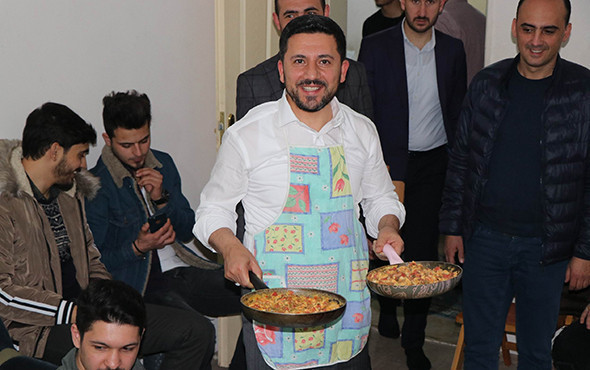 Belediye Başkan Adayı öğrencilere menemen yaptı - Resim: 4