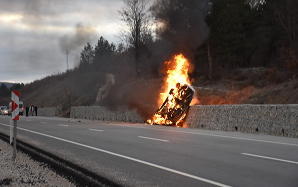 Korkunç kaza: Bir anda alev aldı, 5 kişi öldü! - Resim: 2