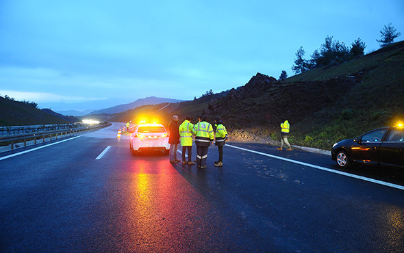 Otoyolda heyelan: İstanbul istikameti kapandı! - Resim: 4