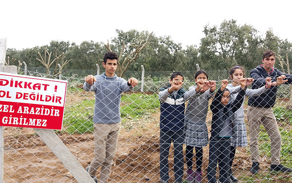 Çiftçiler tarlasına, öğrenciler okula gidemedi! Nedeni ise... - Resim: 1