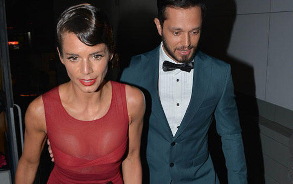 Eliz Sakuçoğlu Murat Boz'u Diriliş Ertuğrul oyuncusuyla mı aldattı ? - Resim: 1