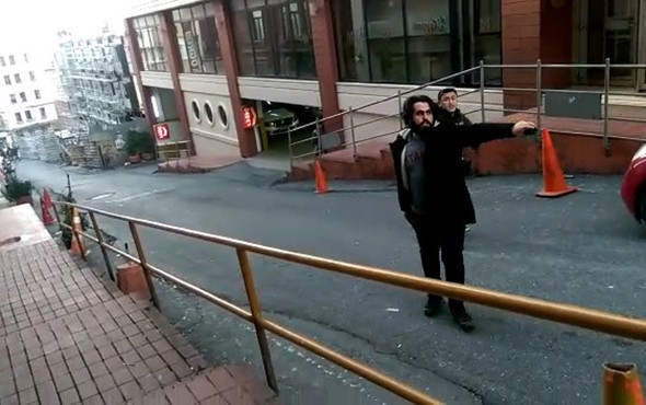 Taksim'de silahlı çatışma: Yaralılar var! - Resim: 4