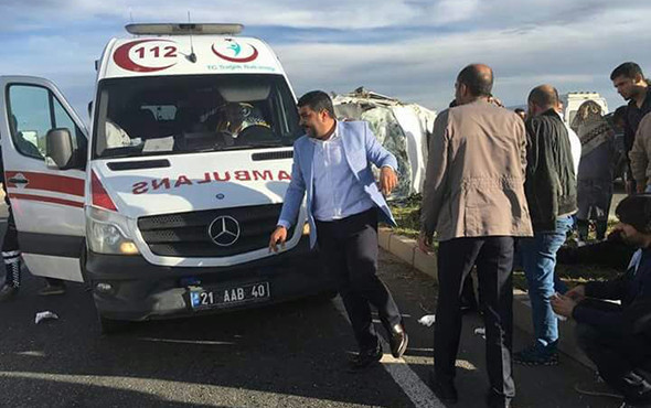 Diyarbakır'da feci kazalar: Onlarca yaralı var! - Resim: 4