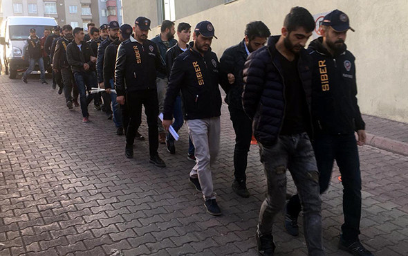 Dev operasyon: Vatandaşların banka hesaplarını boşaltmışlar! - Resim: 2