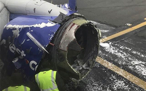 Uçakta dehşet: Motordan kopan parça yolcuyu öldürdü! - Resim: 3