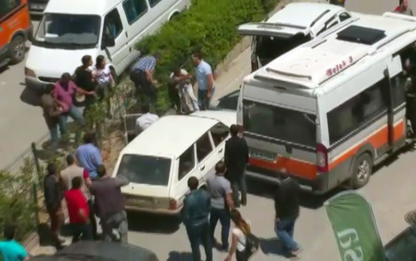 Korku dolu anlar! 4 kişi araçla önünü kesti ve... - Resim: 2