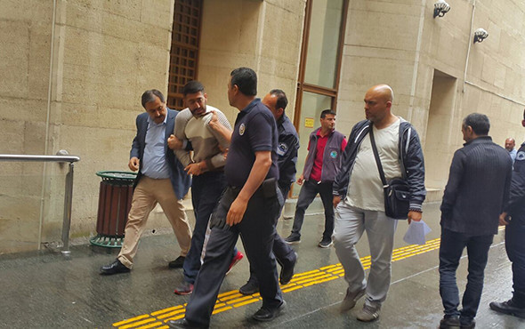 İğrenç olay! 14 yaşındaki kız çocuğuyla gece saati... - Resim: 1