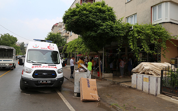 Çocukları gelmesin diye kapıyı kilitledi: Sonrası korkunç! - Resim: 1
