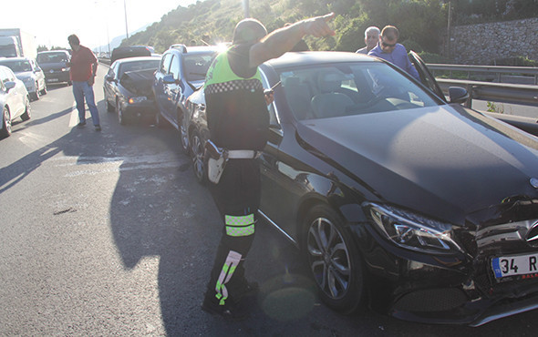 TEM’de 5 araç birbirine girdi: 10 km kuyruk oluştu! - Resim: 3