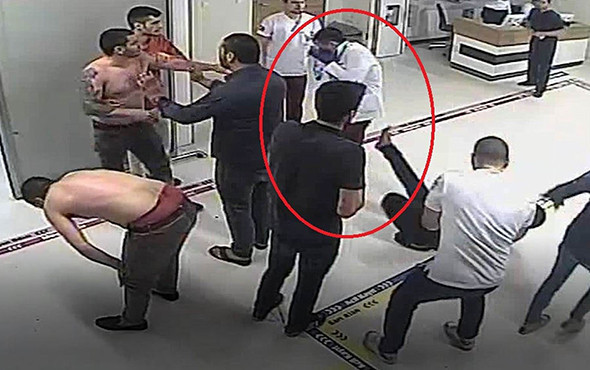 Şoke eden görüntü: Doktorun yüzüne böyle tekme attı! - Resim: 2