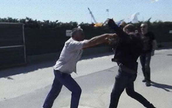 Faytoncular hayvanseverlere saldırdı: Ortalık karıştı! - Resim: 3