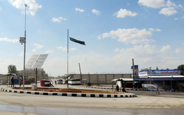 Türk askeri devriyedeyken bombalı saldırı alarmı! - Resim: 3