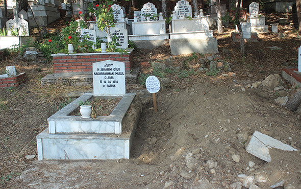 Mezardaki esrarengiz notun sırrı çözüldü! - Resim: 4