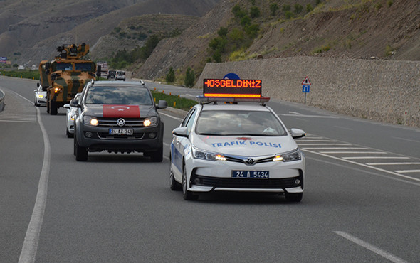 Özel harekatçılar sevinç gözyaşlarıyla karşılandı! - Resim: 1