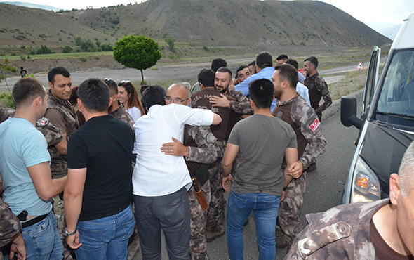 Özel harekatçılar sevinç gözyaşlarıyla karşılandı! - Resim: 3