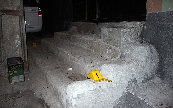 Silahlı park yeri kavgası: 1'i polis çok sayıda yaralı var! - Resim: 3