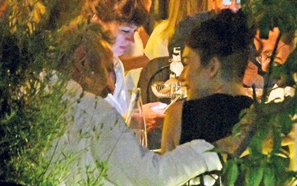 Hazar Ergüçlü'nün yeni imajı olay! - Resim: 3