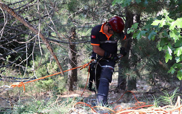 75 yaşındaki paraşütçünün mucize kurtuluşu! - Resim: 3