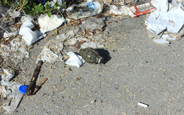 TIR parkında patlamamış el bombası bulundu! - Resim: 1