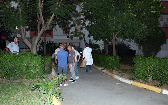 Vahim iddia: Babasını döverek öldürdü, çay içerken yakalandı! - Resim: 3