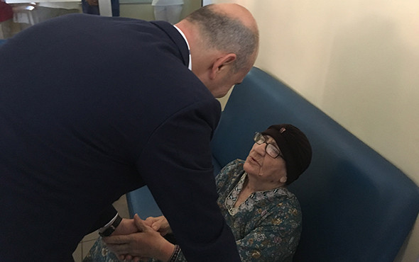 İçişleri Bakanı Soylu huzurevi sakinleriyle bayramlaştı - Resim: 1