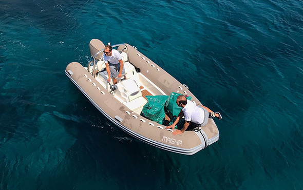 Ünlü iş adamından alkışlanacak hareket! Koy koy gezip... - Resim: 3