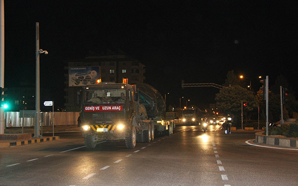 Kilis'ten İdlib sınırına obüs ile tank sevkıyatı! - Resim: 3
